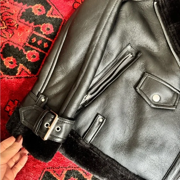 Topshop faux fur lined leather biker jacket. Brand new! Size 4 / S - Picture 3 of 4